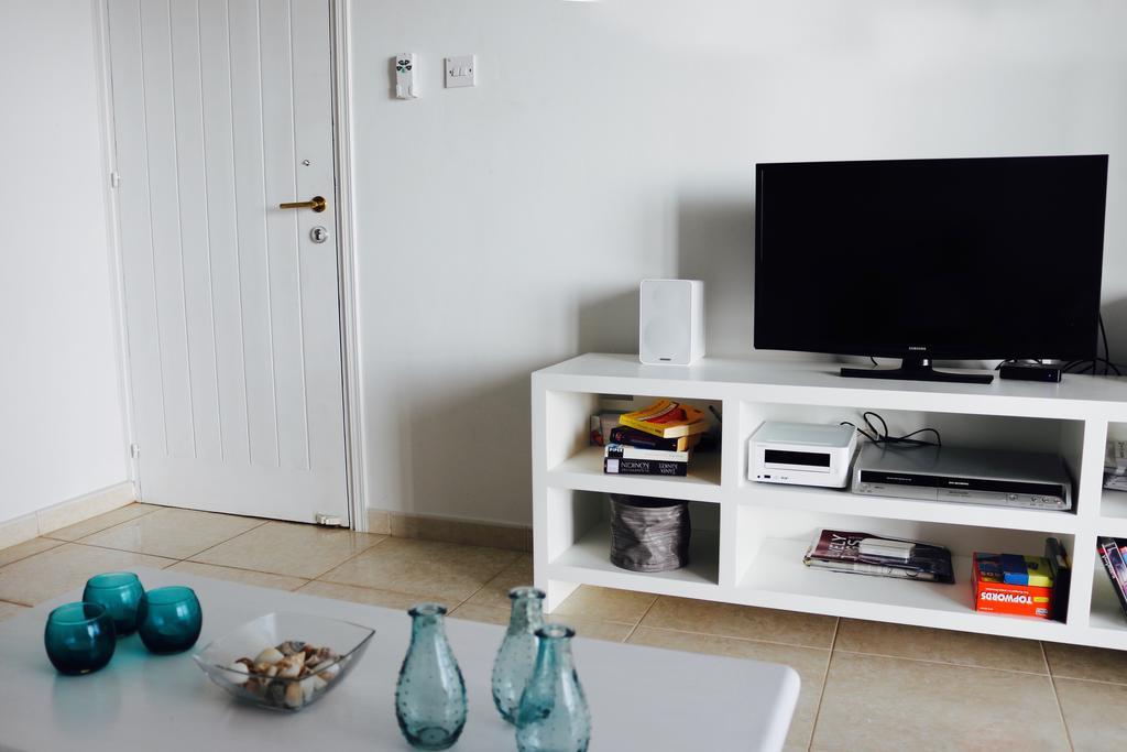 Ikaria Village Sea View Apartment 파포스 외부 사진