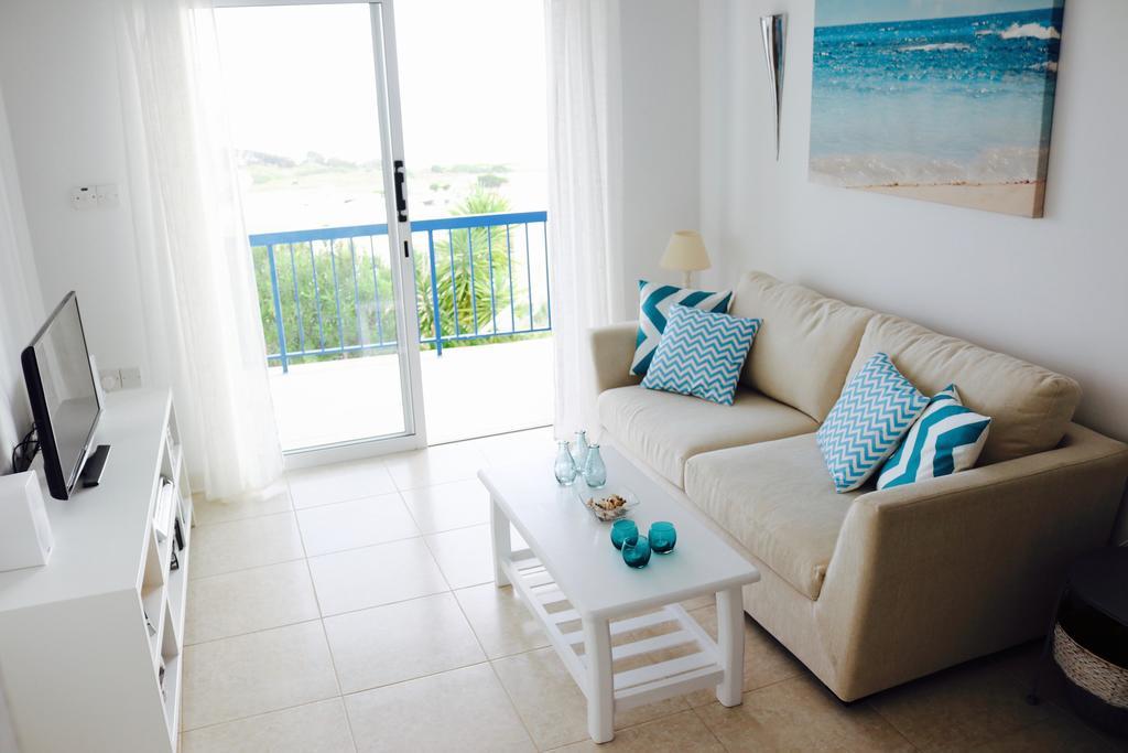 Ikaria Village Sea View Apartment 파포스 외부 사진